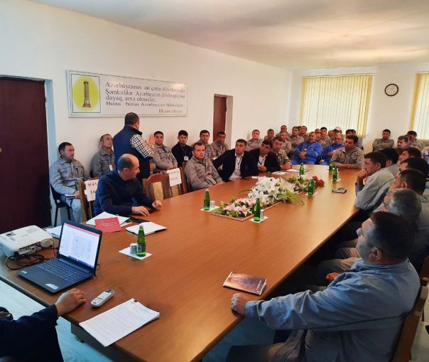 6 may tarixində Şəmkir Regional Mərkəzinin əməkdaşlarının iştirakı ilə təlimlər keçirilmişdir